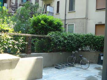 Sigieri Apartment *